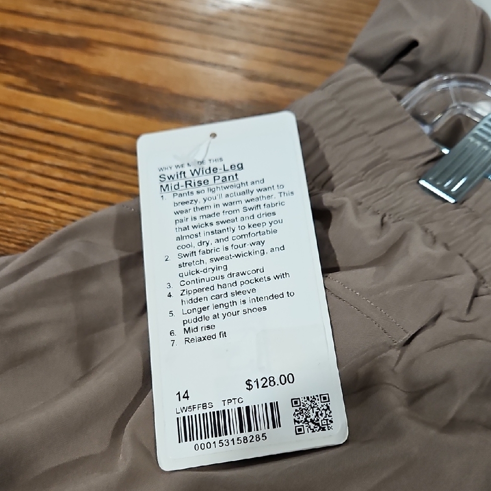 Wide-Leg Mid-Rise Pants - Picture 2 of 14